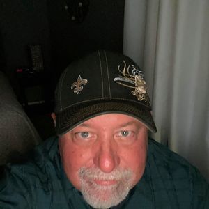 Meet your Posher, Tom